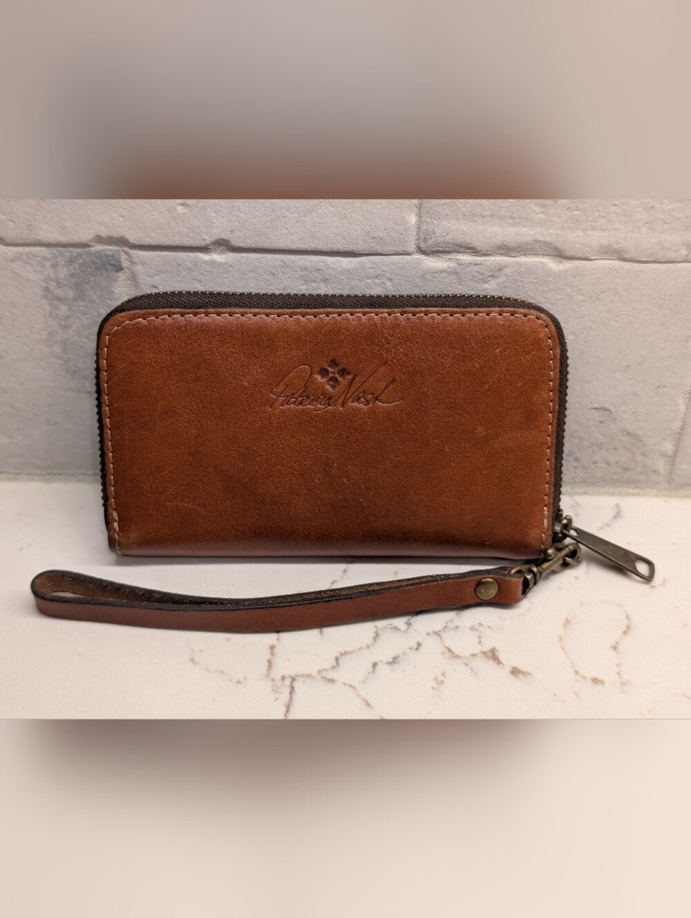 Patricia Nash Leather Zip Wallet/Wristlet - EUC - Brown 6x3.5 Inches